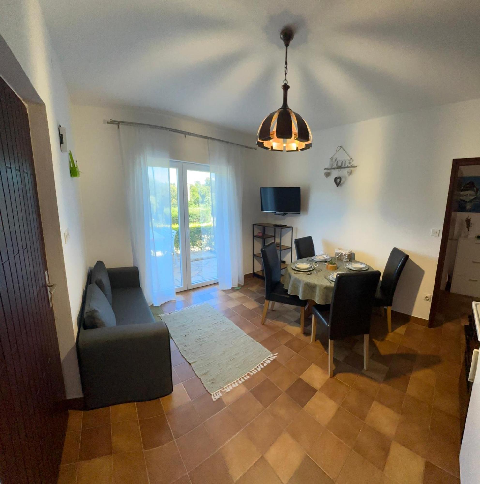 Oxygen Apartment *